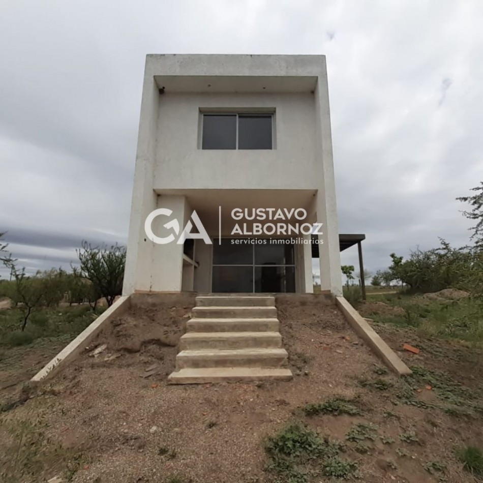Casa en venta, en Villa Amancay
