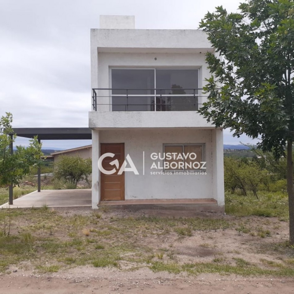Casa en venta, en Villa Amancay