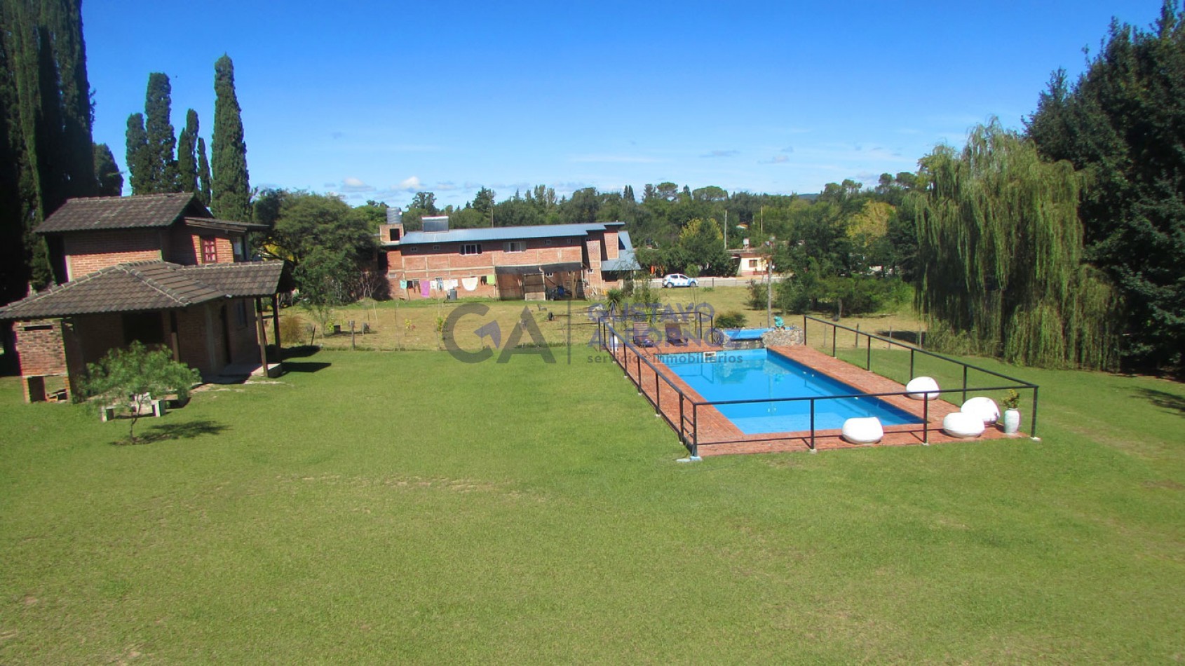 complejo de cabañas en venta en Villa Amancay