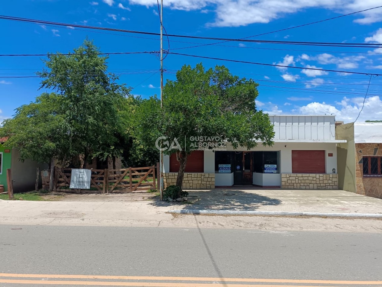 Local con departamento en venta