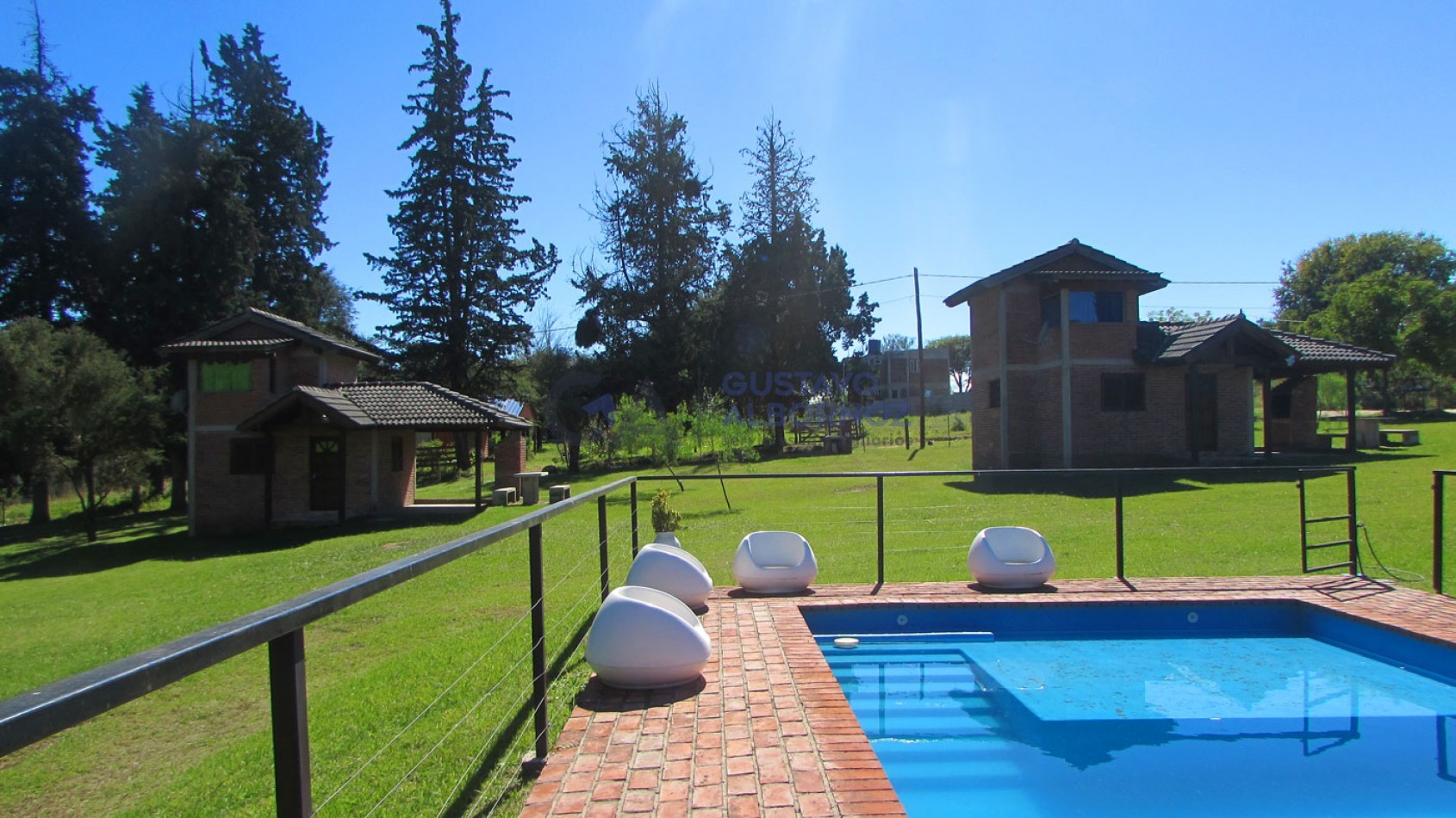 complejo de cabañas en venta en Villa Amancay