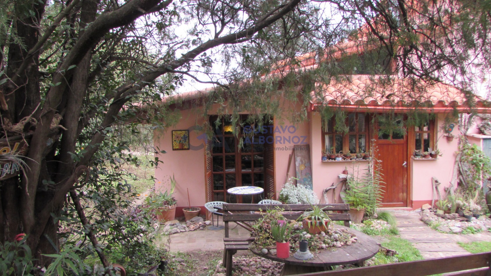 Hermoso Chalet en venta en Vila Amancay