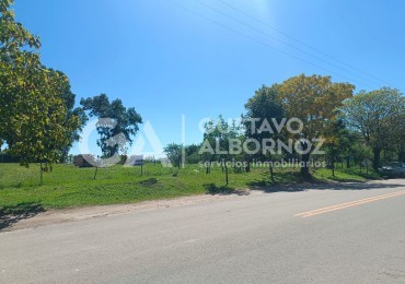 Lote en venta en Villa Amancay, Sobre calle principal